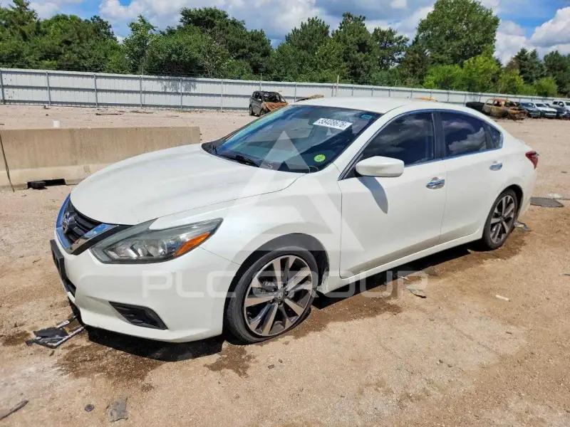 2017 Nissan ALTIMA фото
