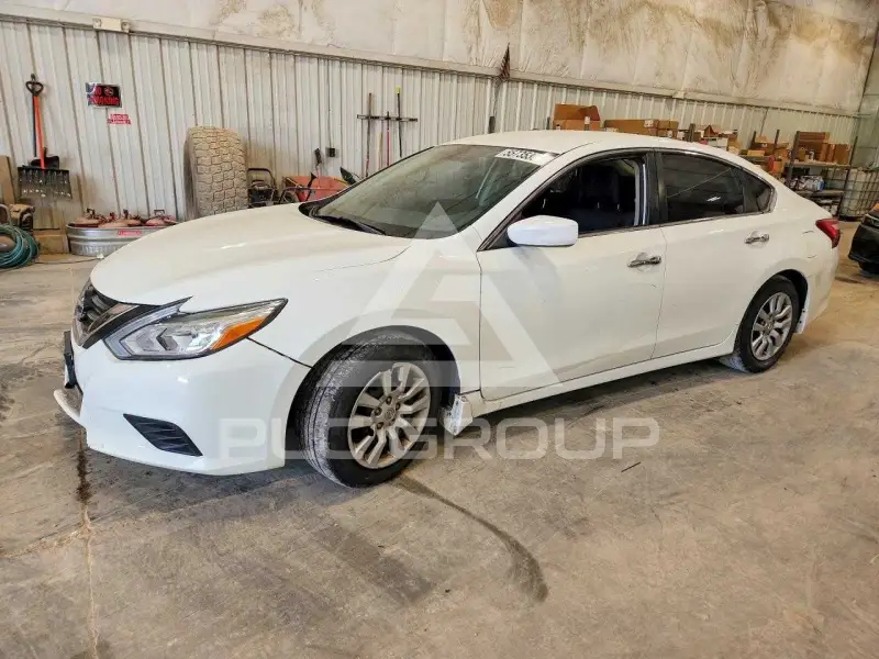 2017 Nissan ALTIMA фото