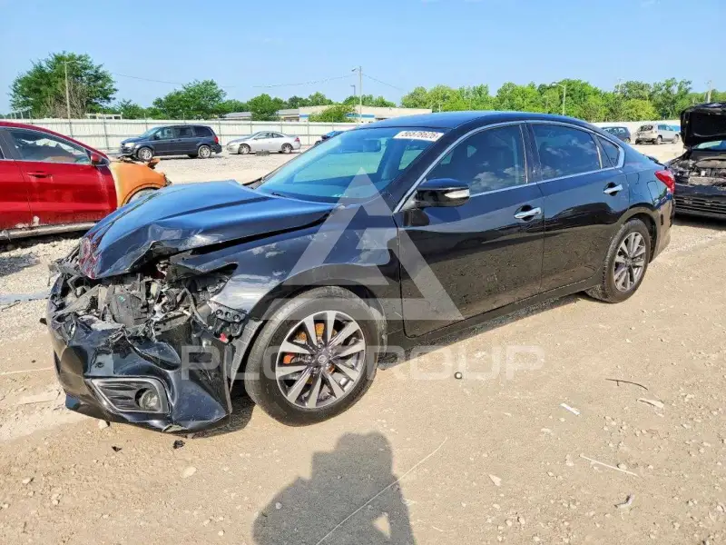 2017 Nissan ALTIMA photo