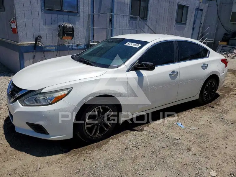 2017 Nissan ALTIMA фото