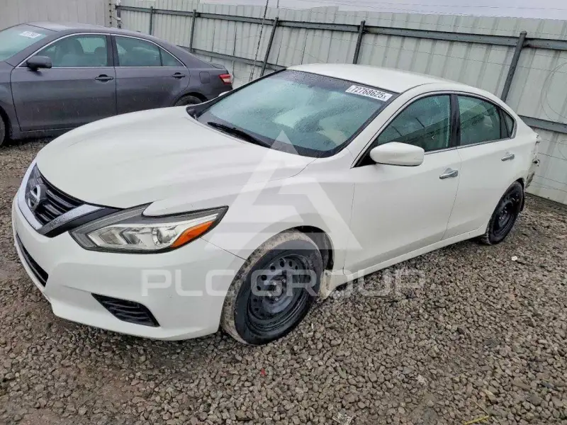 2017 Nissan ALTIMA фото