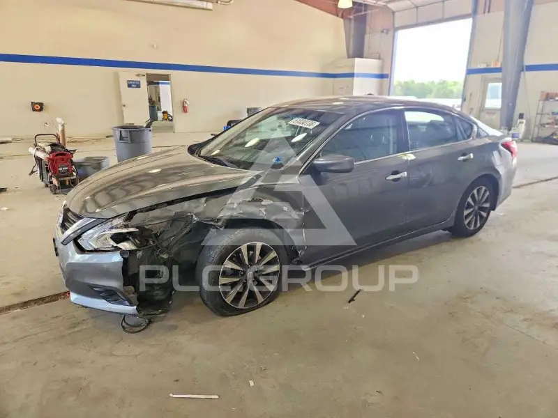2017 Nissan ALTIMA photo