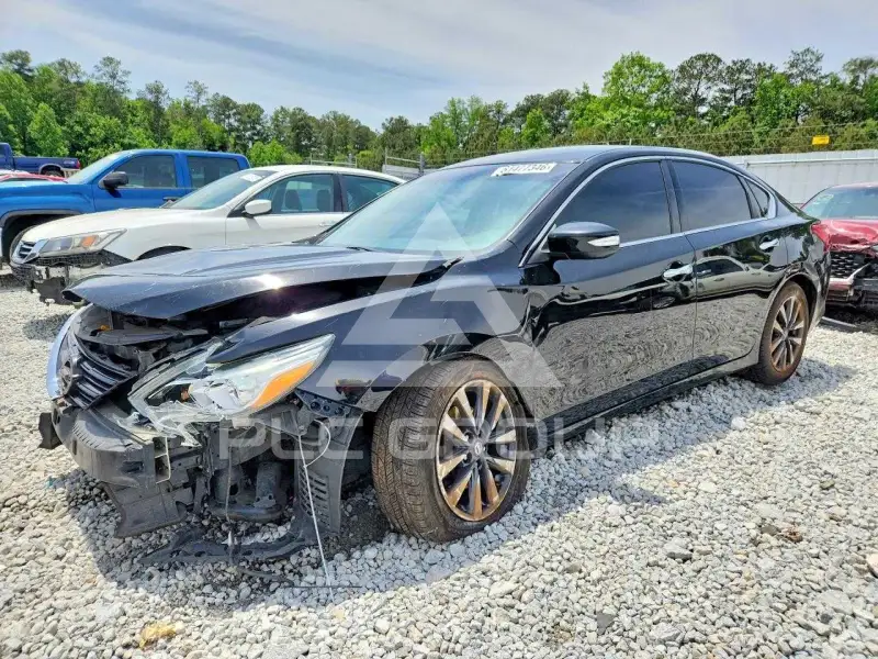 2017 Nissan ALTIMA фото