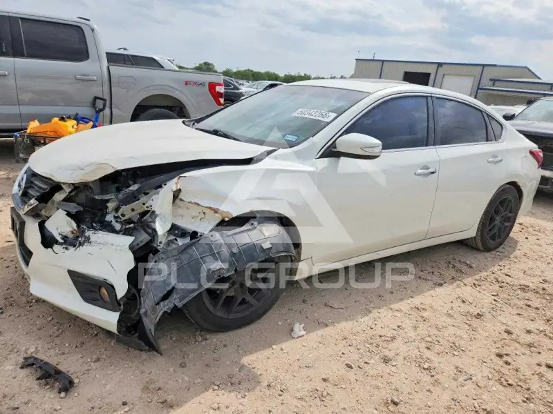 2017 Nissan ALTIMA фото