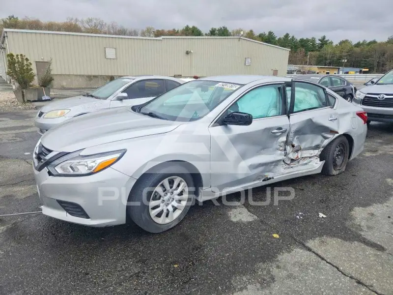 2017 Nissan ALTIMA фото