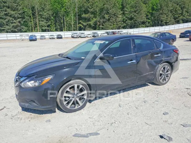 2017 Nissan ALTIMA photo