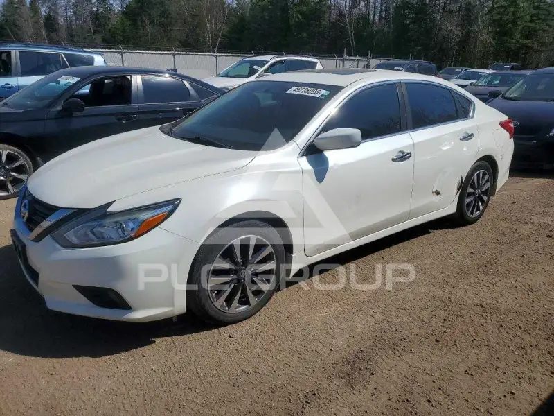 2017 Nissan ALTIMA фото
