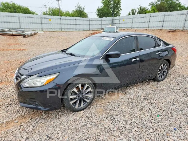2017 Nissan ALTIMA photo
