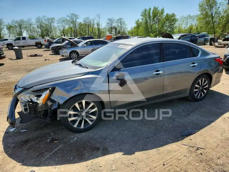 2017 Nissan ALTIMA фото