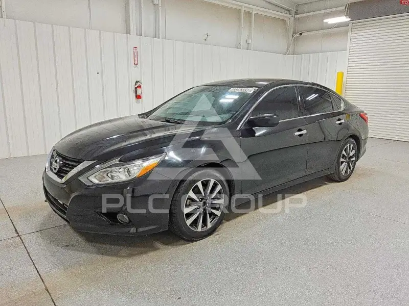 2017 Nissan ALTIMA photo