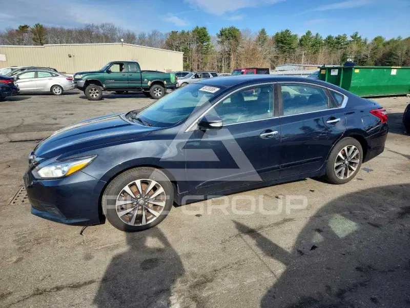 2017 Nissan ALTIMA photo