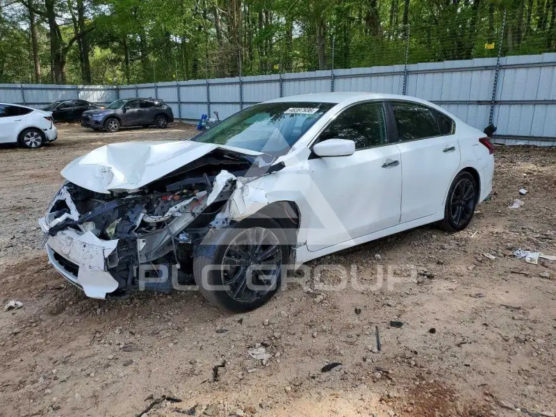 2017 Nissan ALTIMA фото