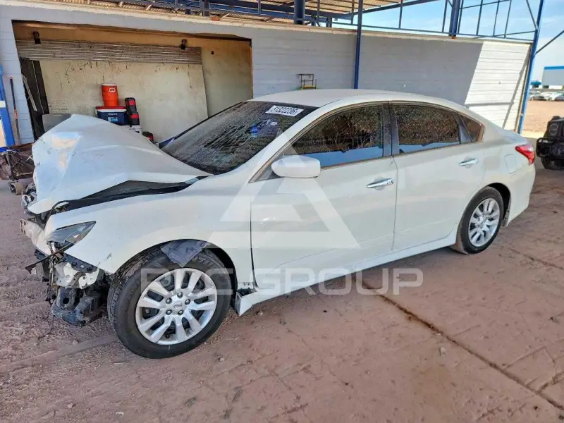 2017 Nissan ALTIMA фото