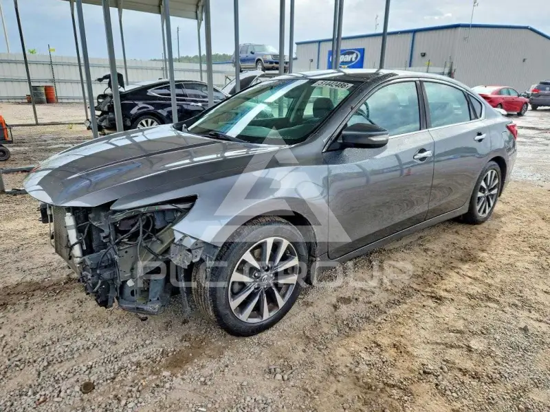 2017 Nissan ALTIMA фото