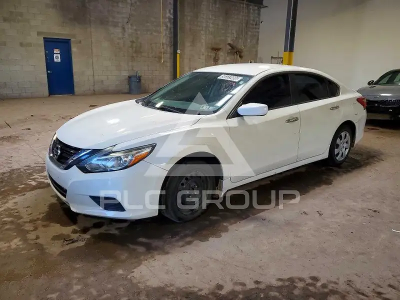 2017 Nissan ALTIMA фото