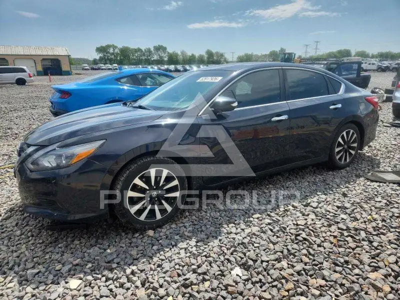 2017 Nissan ALTIMA фото
