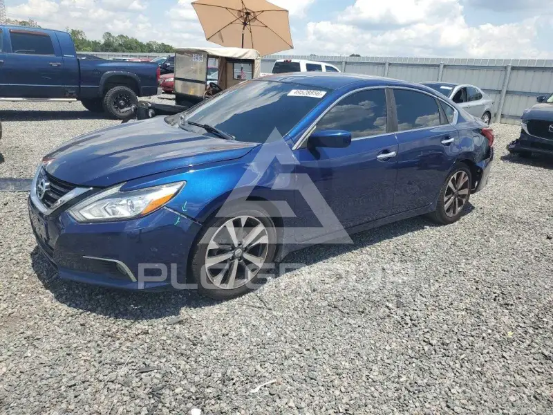 2017 Nissan ALTIMA фото