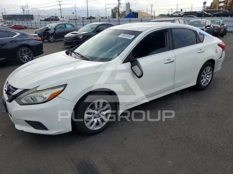 2017 Nissan ALTIMA фото