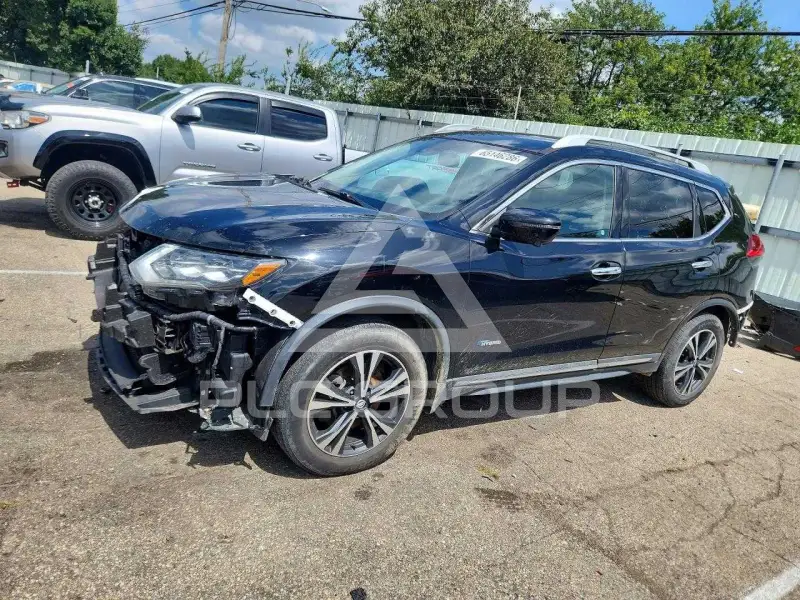 2017 Nissan ROGUE photo
