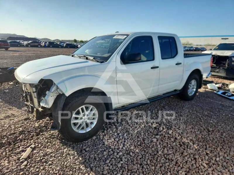 2017 Nissan FRONTIER фото