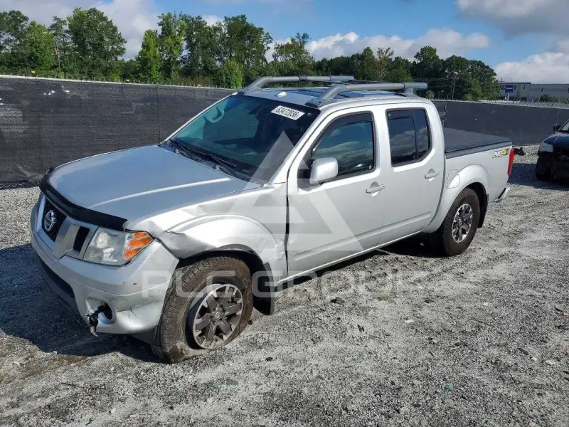 2017 Nissan FRONTIER фото