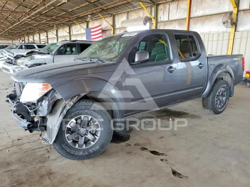 2017 Nissan FRONTIER фото