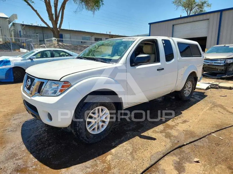2017 Nissan FRONTIER фото