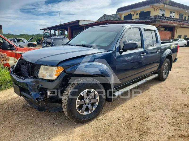 2017 Nissan FRONTIER фото