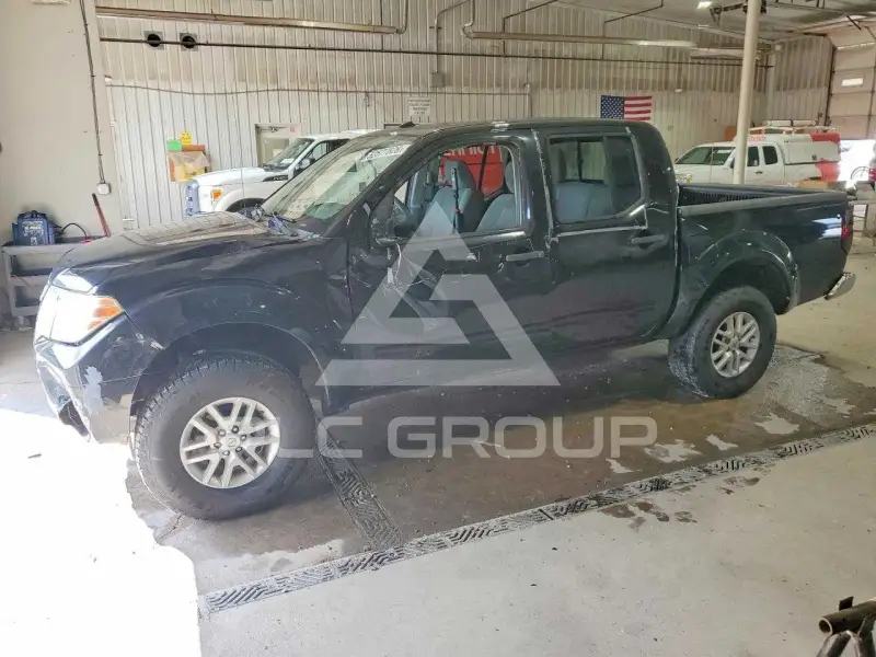 2017 Nissan FRONTIER фото