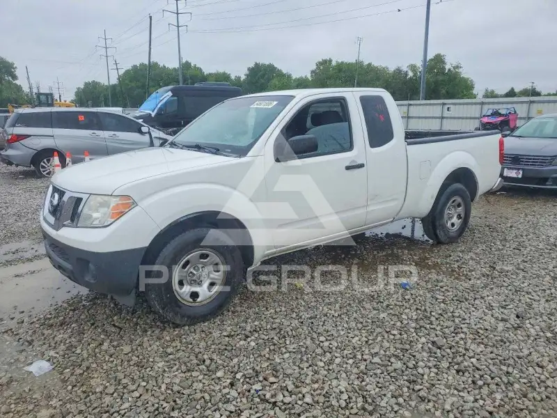 2017 Nissan FRONTIER photo