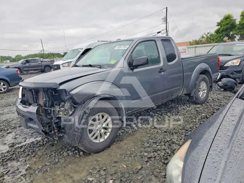 2017 Nissan FRONTIER фото