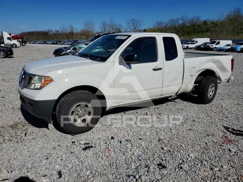 2017 Nissan FRONTIER фото