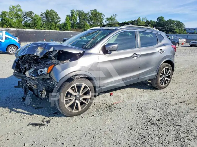 2017 Nissan ROGUE фото