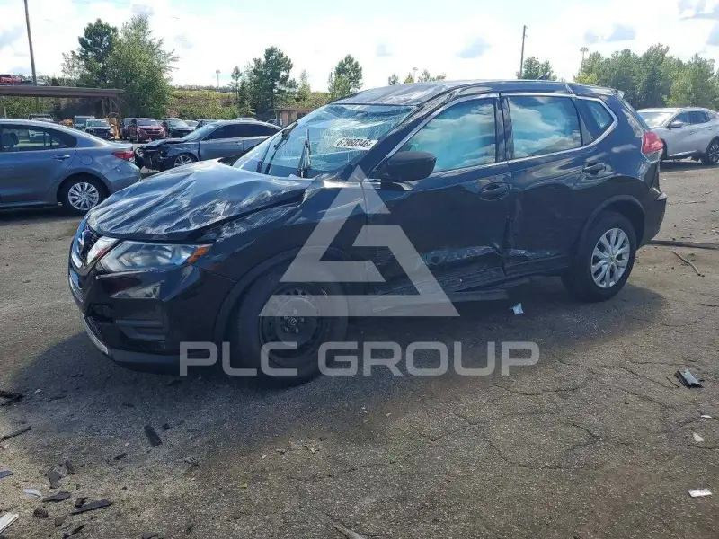 2017 Nissan ROGUE photo