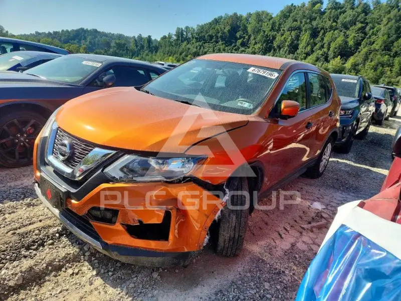 2017 Nissan ROGUE photo