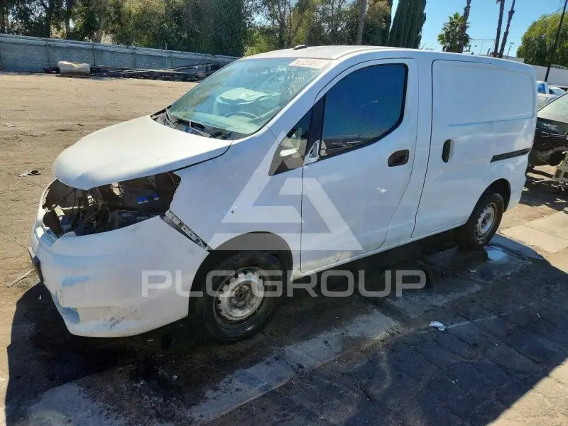2017 Nissan NV photo
