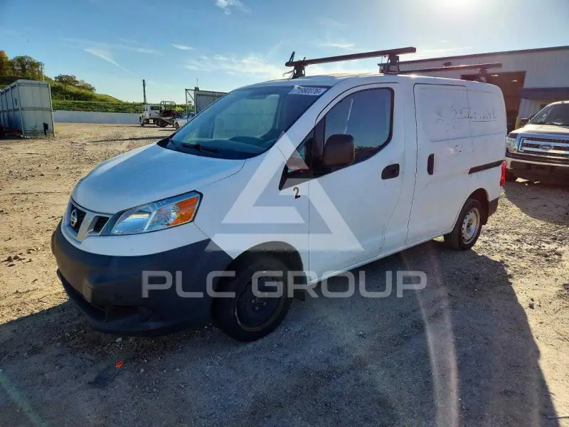 2017 Nissan NV фото