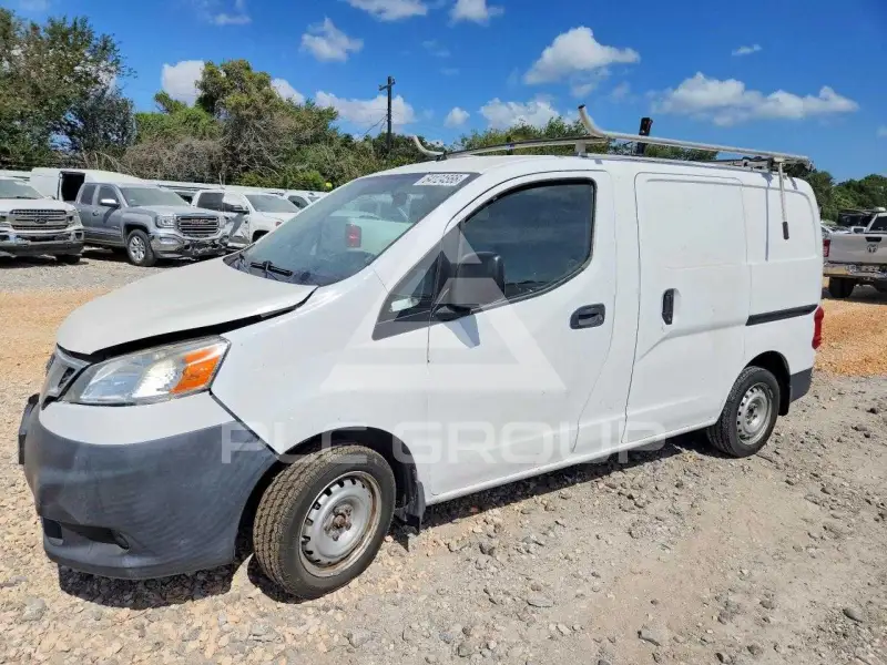 2017 Nissan NV фото