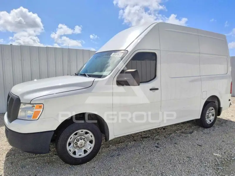 2017 Nissan NV фото