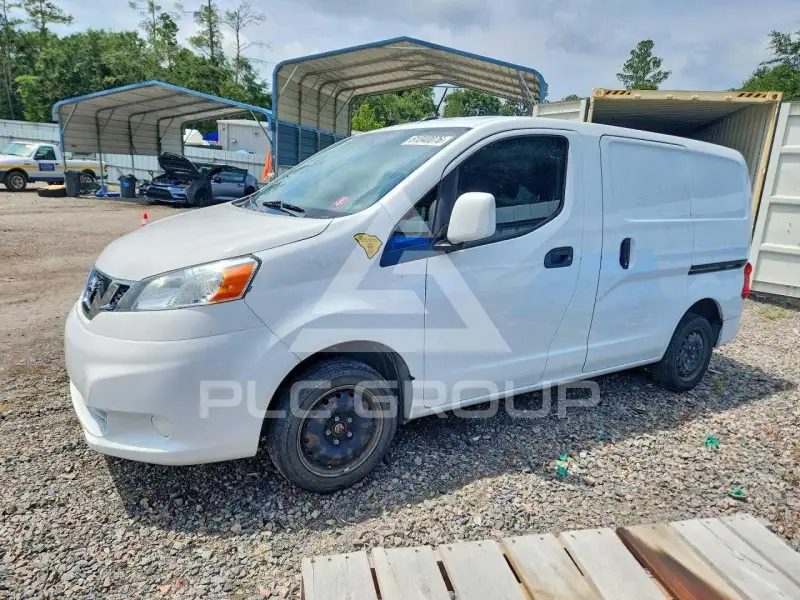 2017 Nissan NV фото