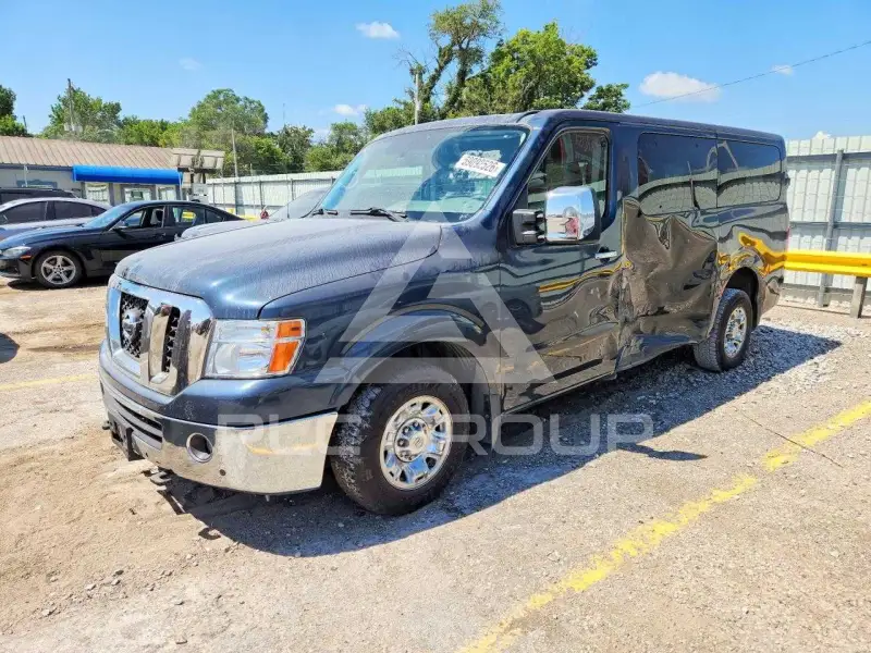 2017 Nissan NV photo