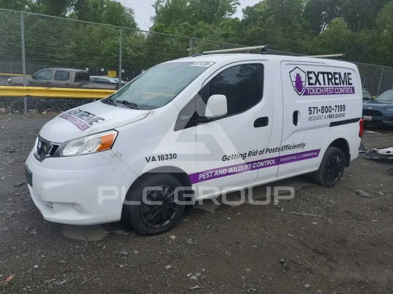 2017 Nissan NV фото