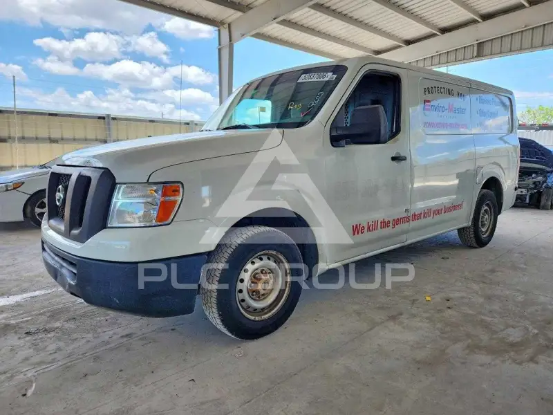 2017 Nissan NV фото