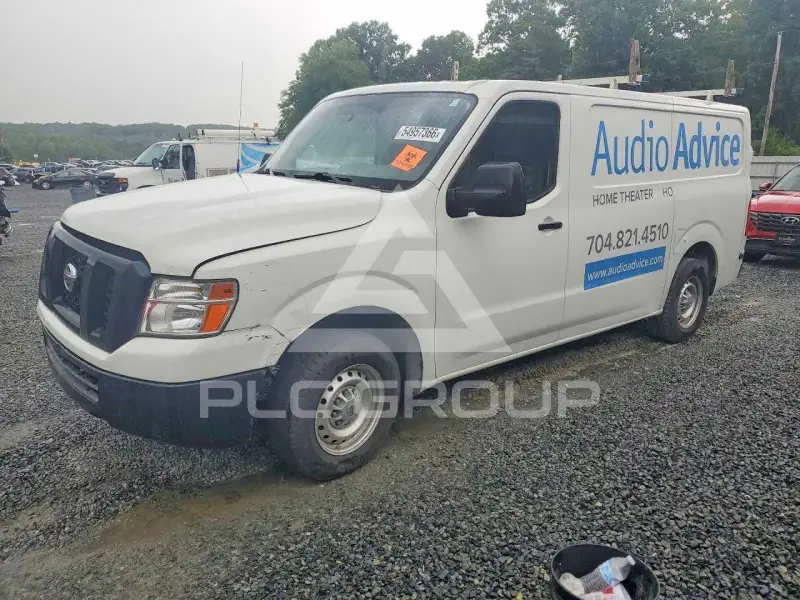 2017 Nissan NV фото