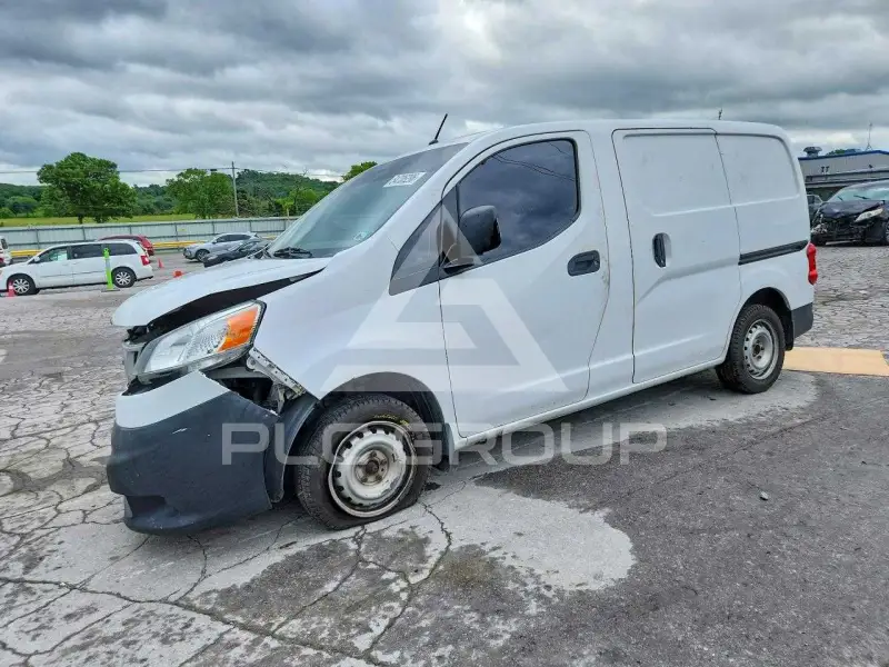 2017 Nissan NV фото
