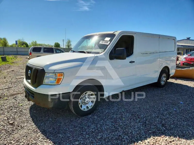 2017 Nissan NV фото