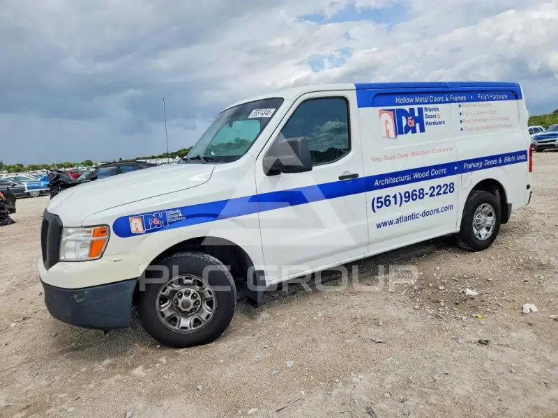 2017 Nissan NV фото