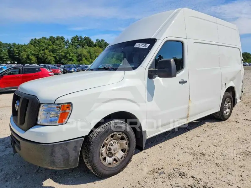 2017 Nissan NV фото