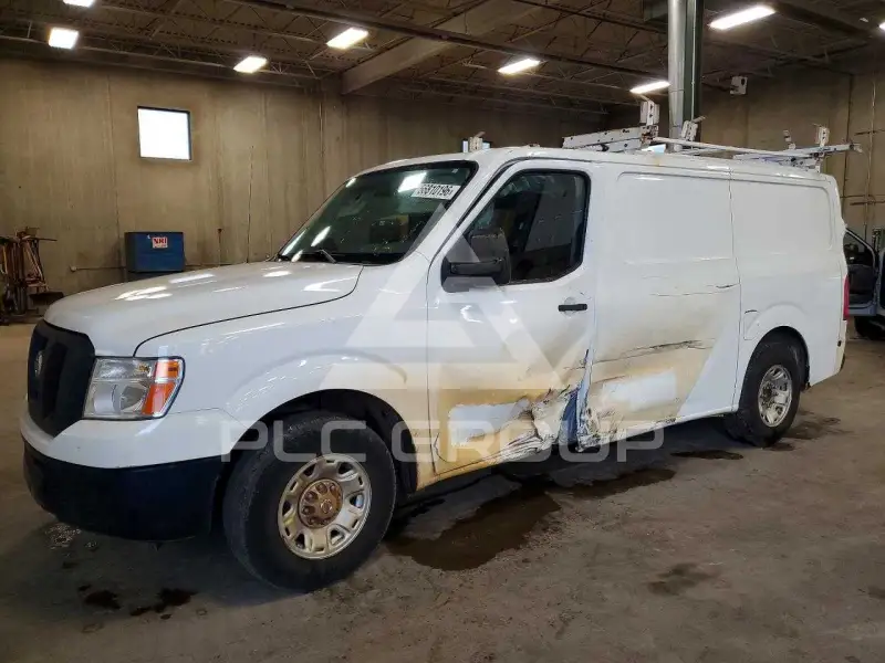 2017 Nissan NV photo