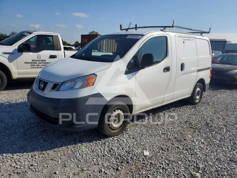 2017 Nissan NV photo
